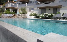 Home Cassis - Maison Mediterrannee - Piscine chauffée